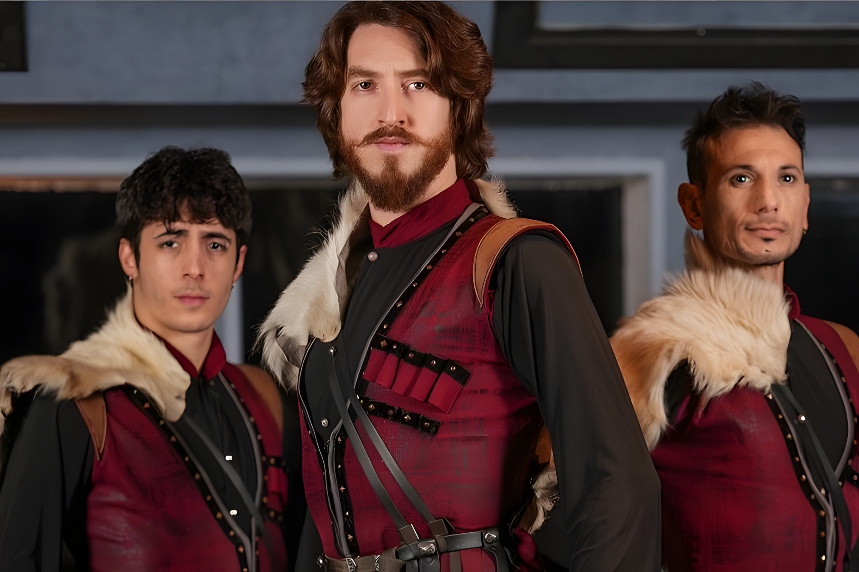 Bosphorus Package 20 : BOSPHORUS DINNER CRUISE & TURKISH NIGHT SHOW (PREMIUM VIP TABLE WITH VIP MENU)