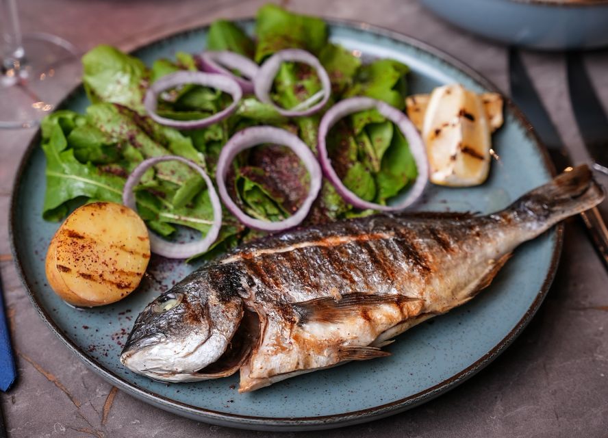 Bosphorus Package 16 : Only Turkish Show ( Entertainment) + Hotel Transfer ( Front of Show Vip Table )