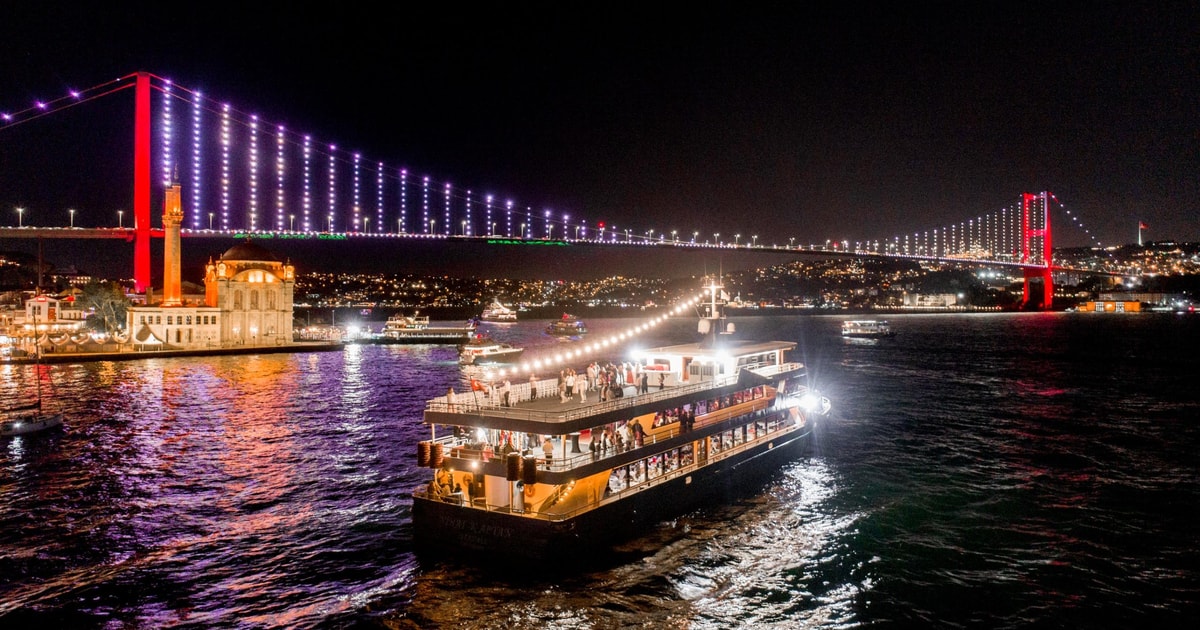 Bosphorus Package 1 ;Bosphorus Cruise Tour and Turkish Dance Show- No Pick Up and Drop Off