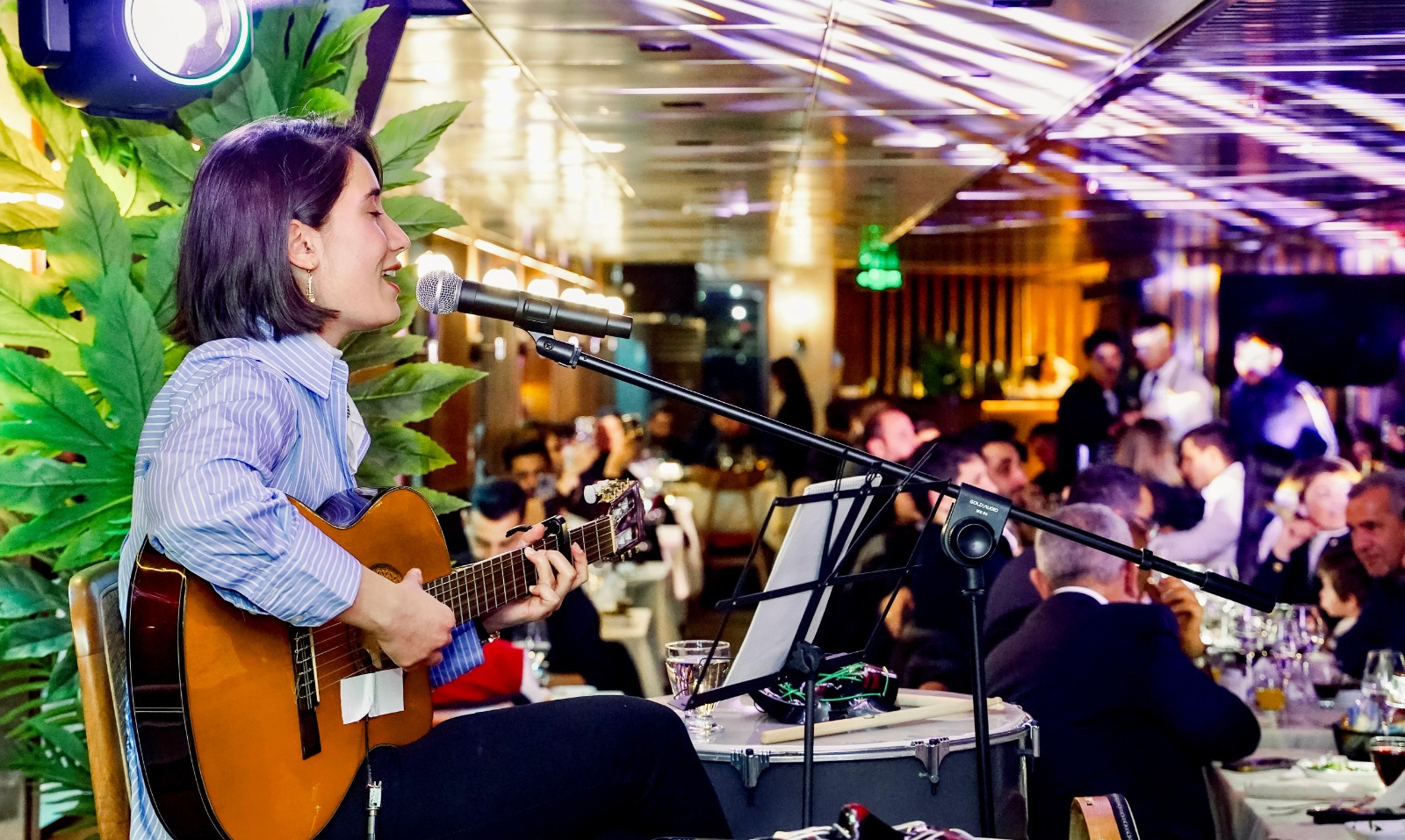 Sultania Vip Package 2 : Bosphorus V.I.P Dinner Cruise & Turkish Night Shows- With Alcohol