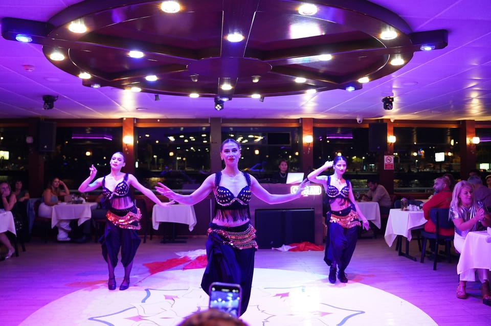 Istanbul Dinner Cruise 3 : Bosphorus Cruise with Soft Drinks + Dinner + Turkish Dance Show - Self Coming